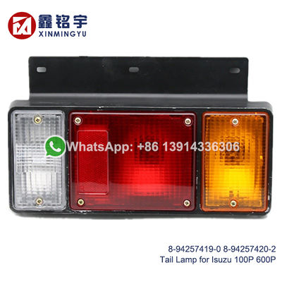سعر جيد 24V ISUZU 100P 600P Tail Lamp with PP + PC Housing and 1 Year Warranty الانترنت